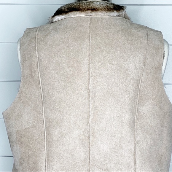 G.I.L.I. Faux Suede Faux Fur Fawn Open Front Vest - Picture 7 of 8